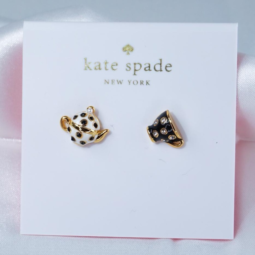 ✨SOLD✨ NWT Kate Spade Teatime Earrings